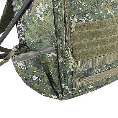 Two way zipper and Side storage pockets